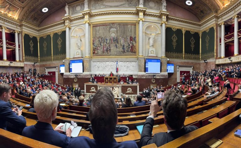 Le gouvernement Barnier est tombé !